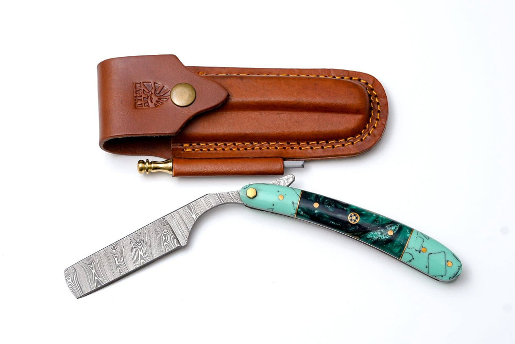 Titan International - Damascus straigh razor