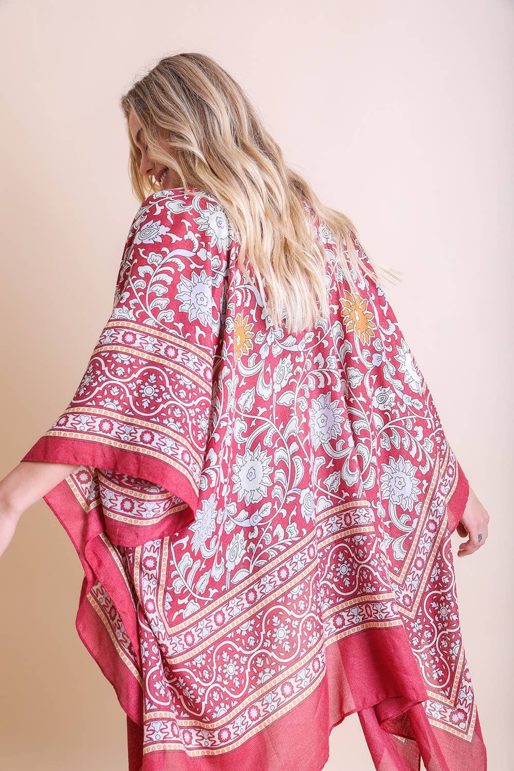 Leto Accessories - 🌞 Lightweight Moroccan Tassel Kimono – Versatile & Stylish