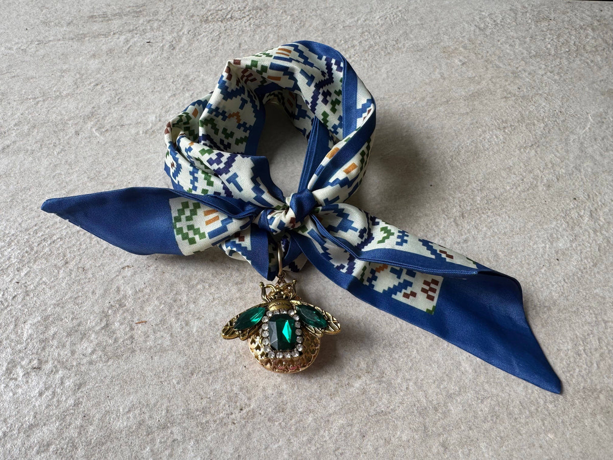 Royal Bee Gemstone Scarf Necklace