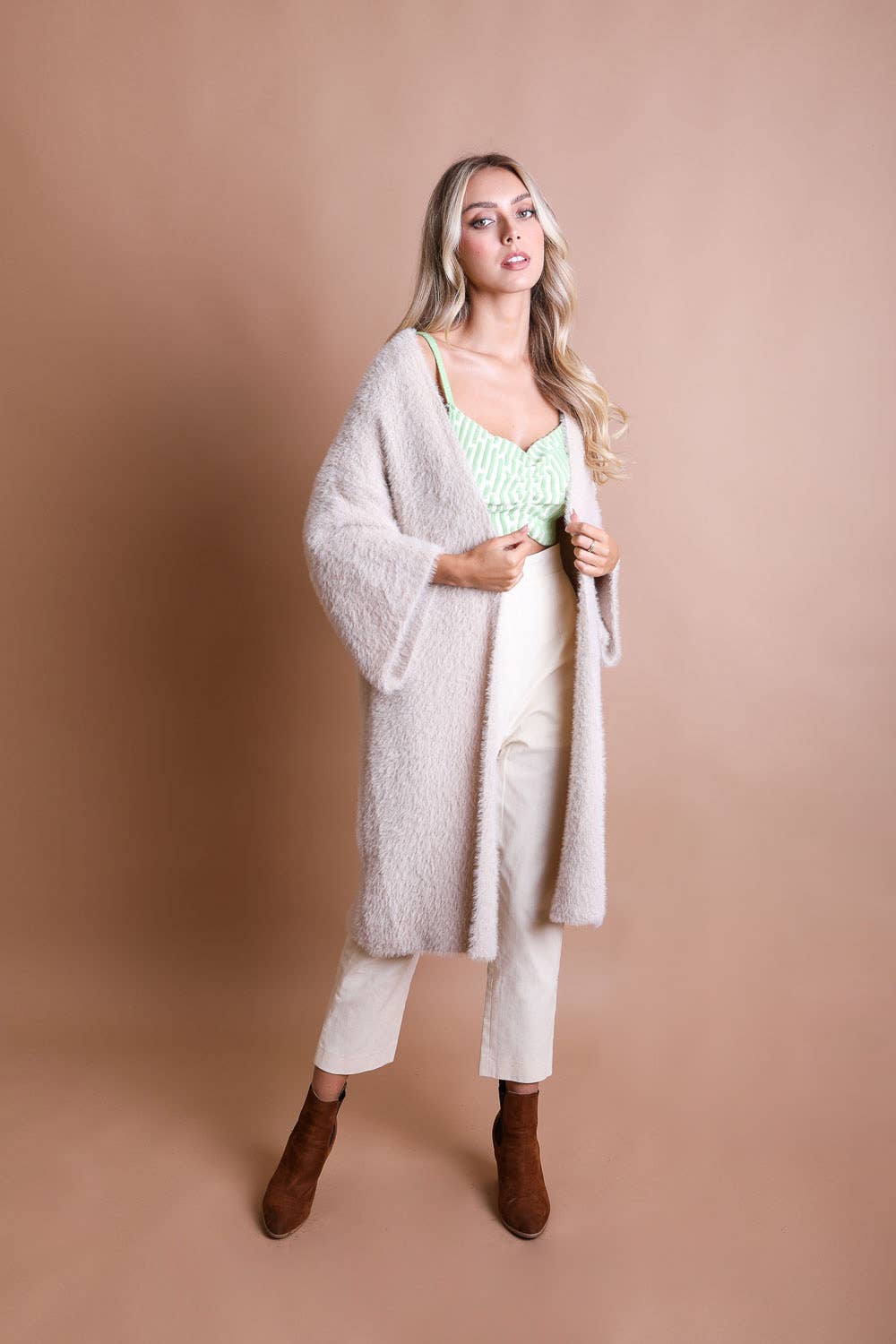 Leto Accessories - Luxe Faux Mohair Cardigan for Fall – Cozy & Elegant Warmth