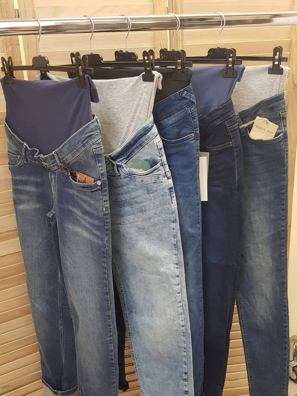 REMOVED BRAND - Maternity pants mix