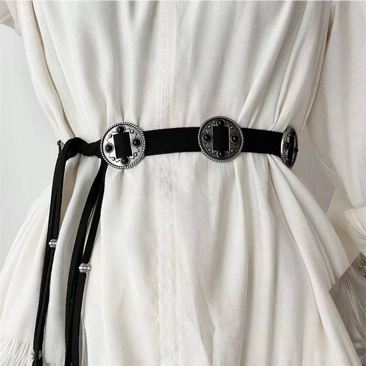 VINTAGE BOHEMIAN EMBELLISHED BELT