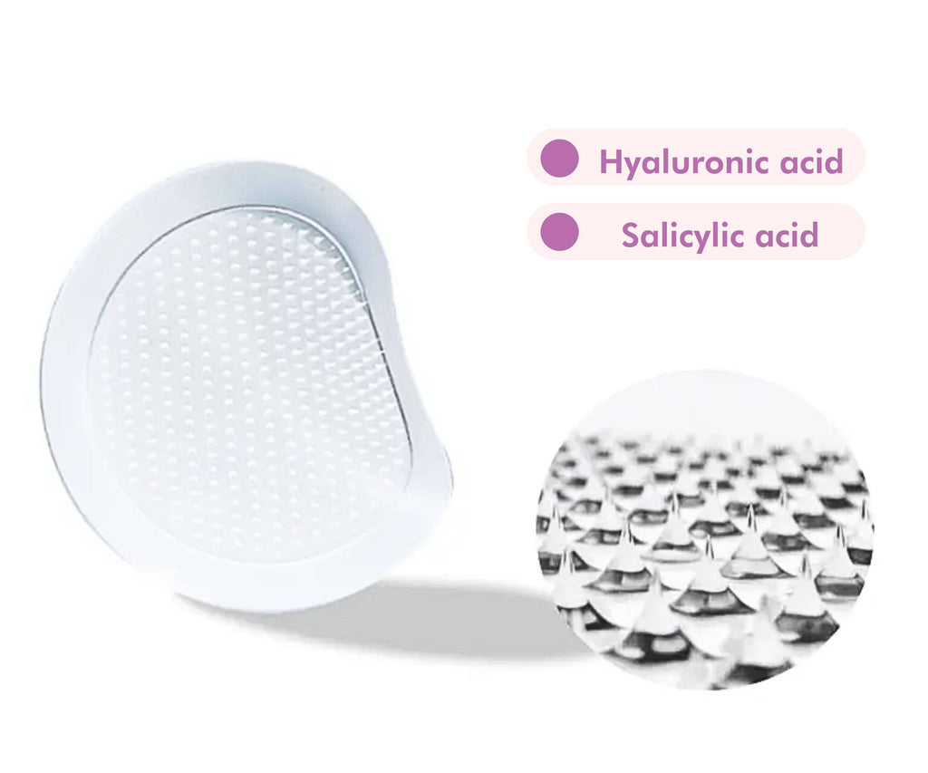 Microneedle pimple patch with a textured surface, featuring hyaluronic acid and salicylic acid for fast healing.