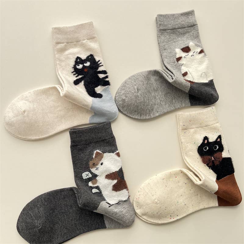 Tourtiwi - Adorable Cat Animal Pattern Casual Crew Socks