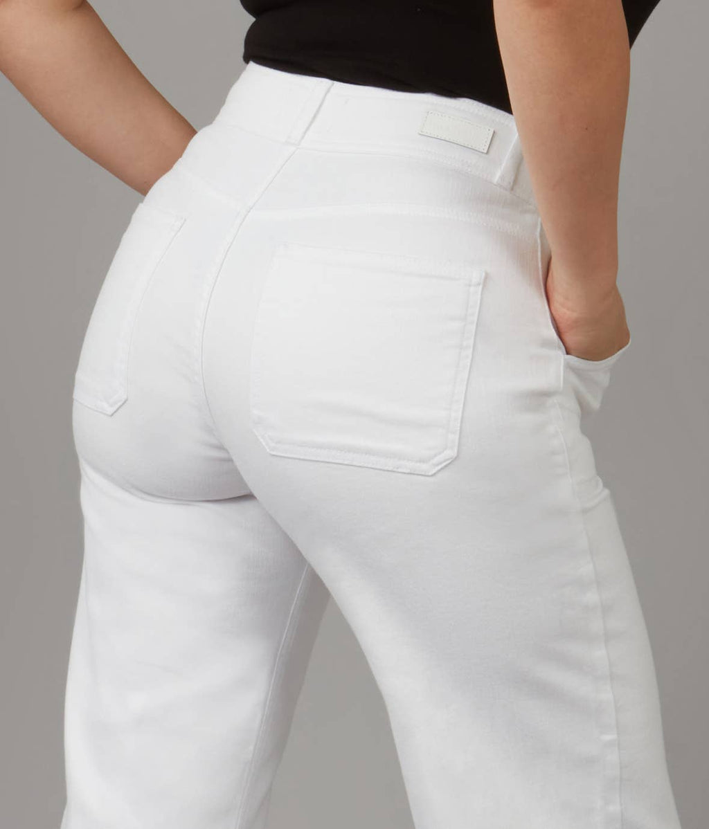 LOLA DENIM - COLETTE-WHT High Rise Wide Leg Jeans 28" Inseam