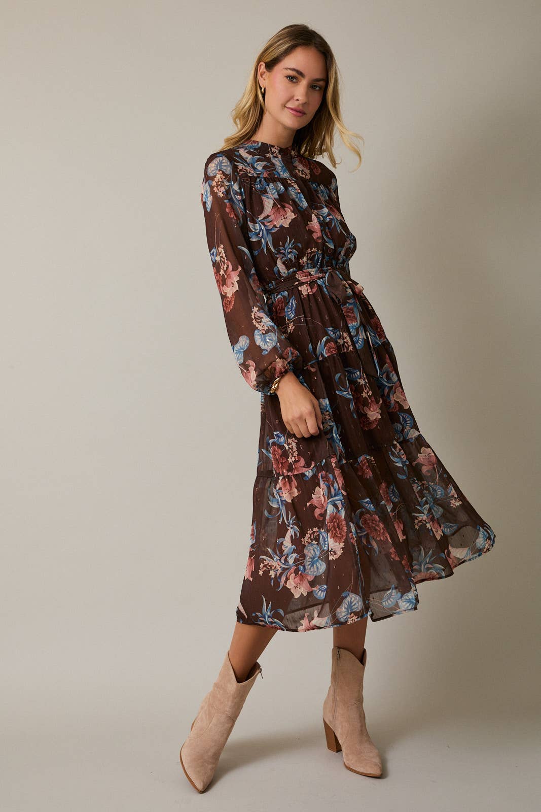 GILLI - ROUND NECK LONG SLEEVE BUTTON UP WAIST TIE FLORAL MIDI DRESS
