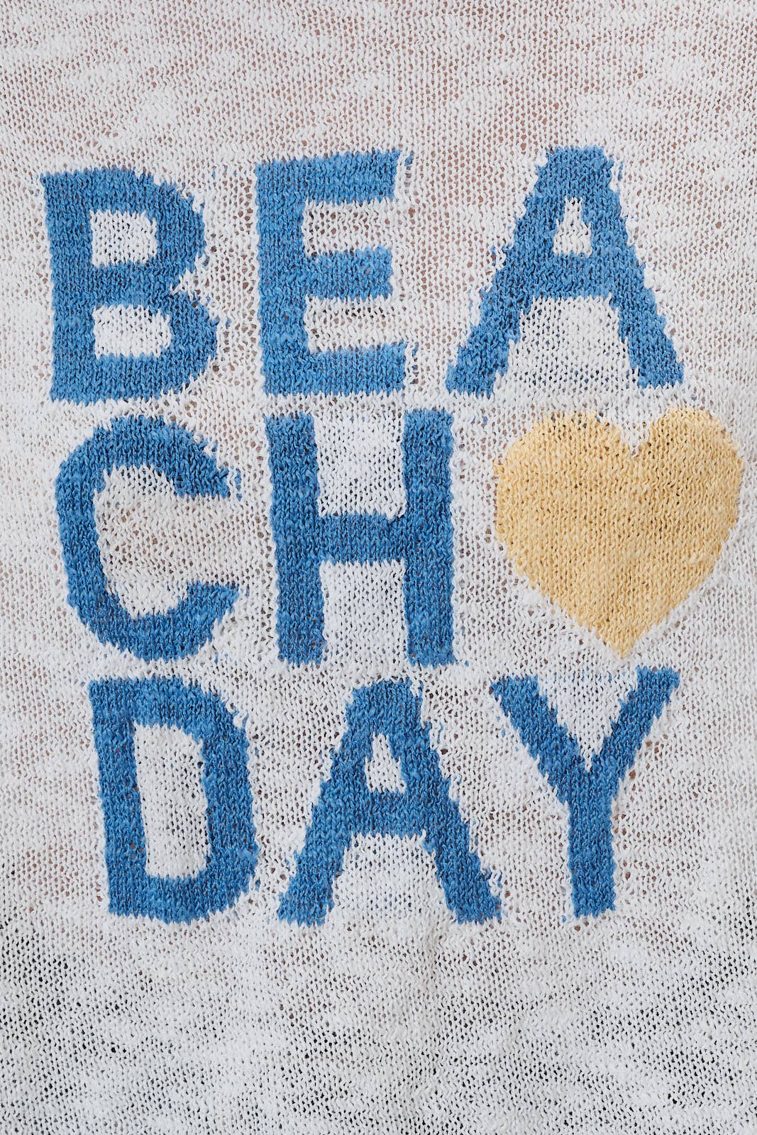 ROUND NECK LONG SLEEVE "BEACH DAY" GRAPHIC LT WEIGHT SWEATER