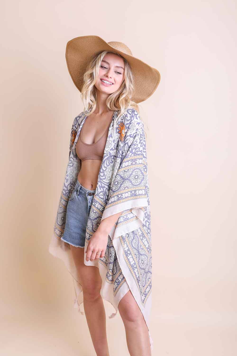 Leto Accessories - 🌞 Lightweight Moroccan Tassel Kimono – Versatile & Stylish