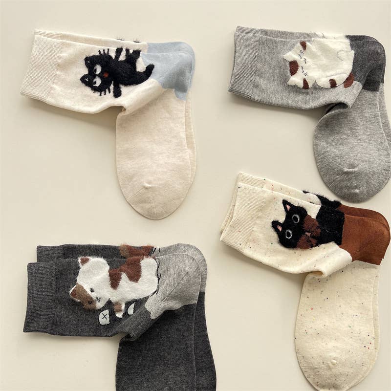 Tourtiwi - Adorable Cat Animal Pattern Casual Crew Socks