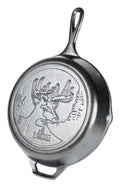 Round cast iron skillet featuring an embossed Whitetail Buck design and a sturdy handle for easy grip.