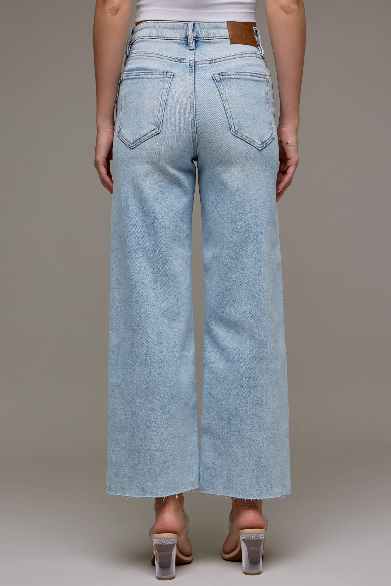 Hidden Jeans - Light Wash Clean Stretch Wideleg