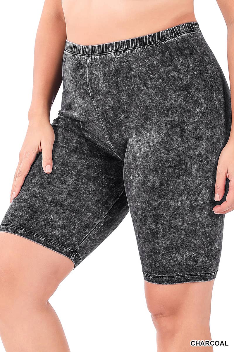 42POPS - .SI-21866 PLUS SIZE MINERAL WASHED BIKER SHORTS