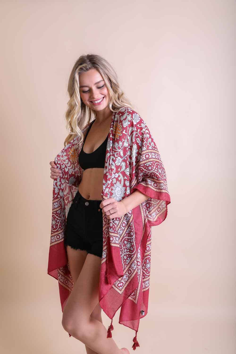 Leto Accessories - 🌞 Lightweight Moroccan Tassel Kimono – Versatile & Stylish