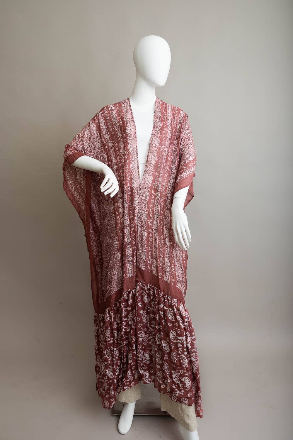 Leto Accessories - Summer Essential: Airy Paisley Drape Kimono 🌞 - 8 Colors
