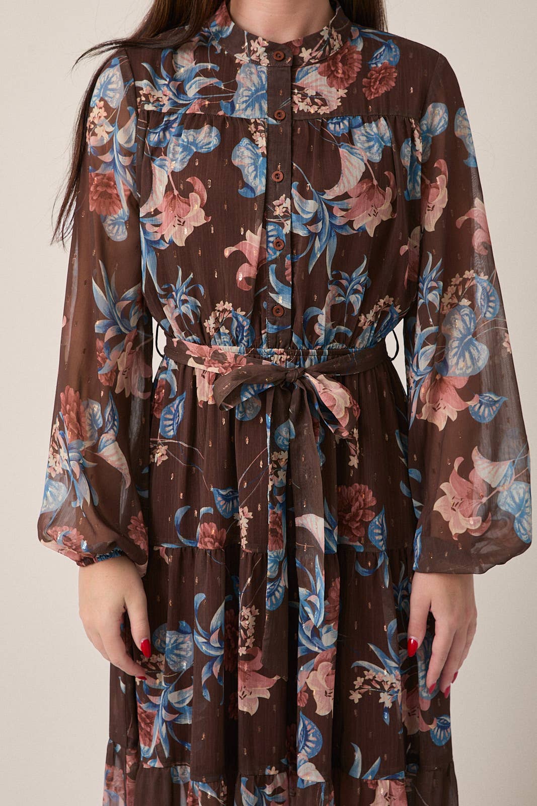GILLI - ROUND NECK LONG SLEEVE BUTTON UP WAIST TIE FLORAL MIDI DRESS