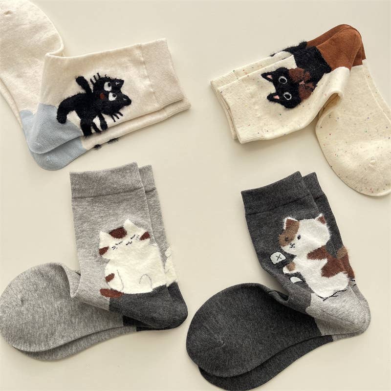 Tourtiwi - Adorable Cat Animal Pattern Casual Crew Socks