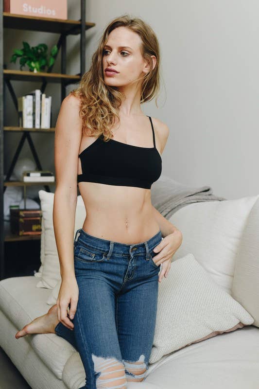 Leto Accessories - Seamless Minimalist Bralette – Available in XS/S and M/L