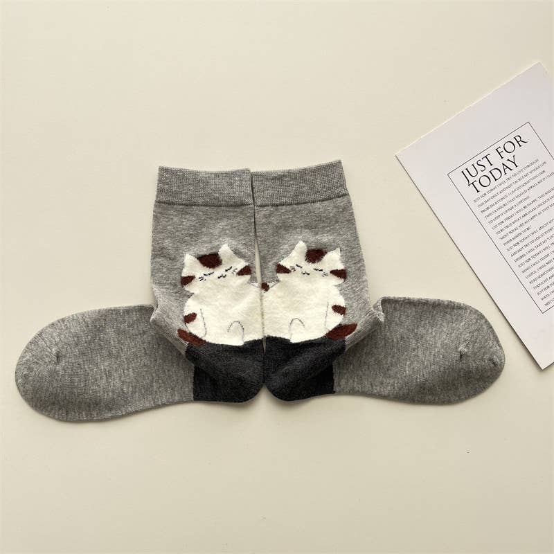 Tourtiwi - Adorable Cat Animal Pattern Casual Crew Socks