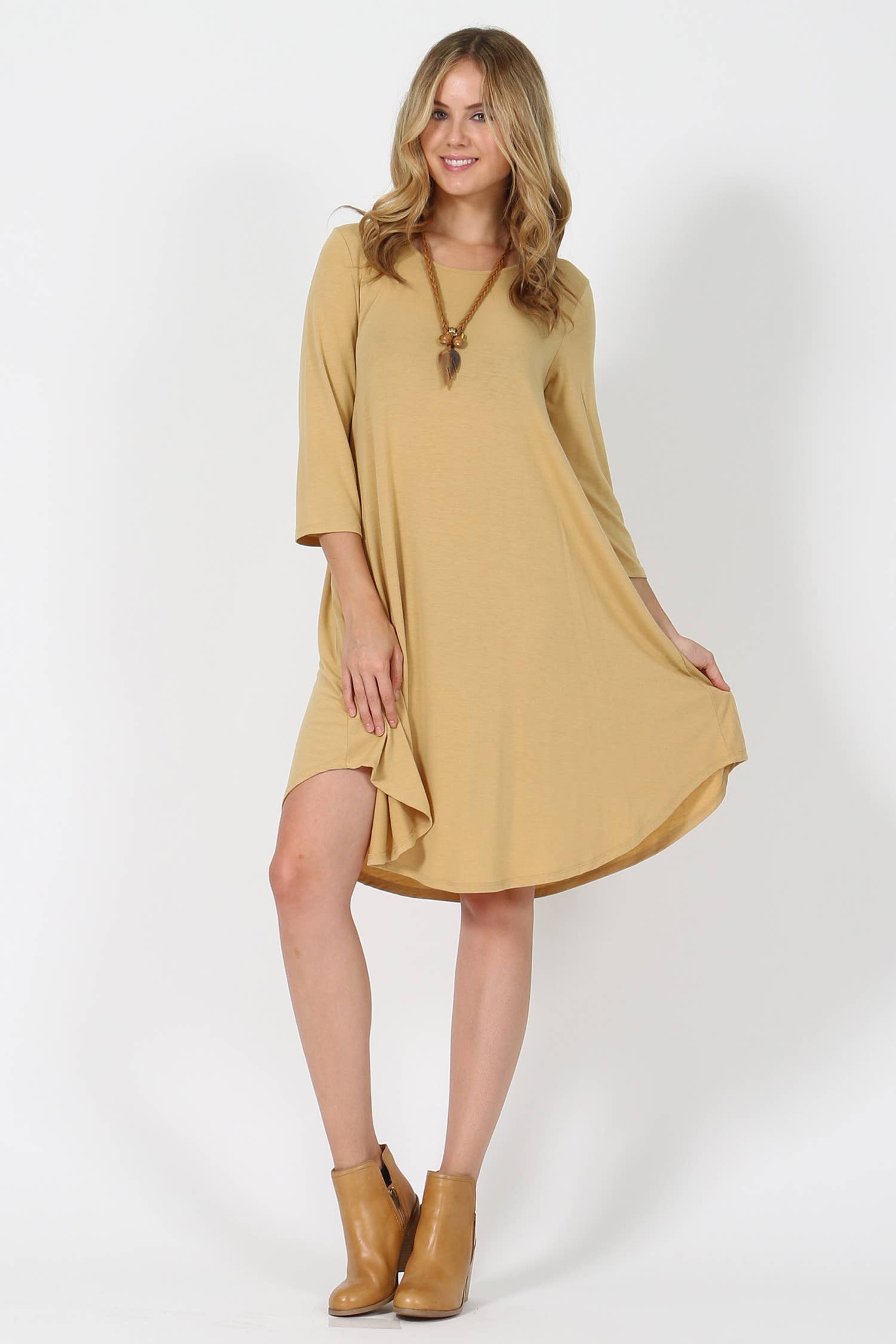 42POPS - SC-25309 3Q sleeve two-pocket swing dress